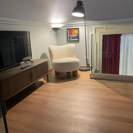 Maison Modi Πανσιόν Ταράντο